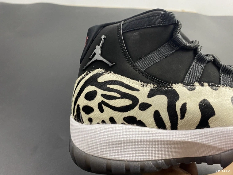 Air AR0715-010 Jordan 11 Animal Instinct 0212